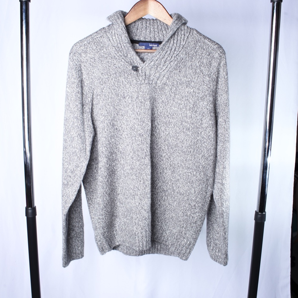 Basic Edition Mens Large Light Gray Marble Cowl Neck Knit Sweater.